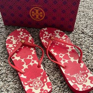 Tory Butch red and white flip flops!